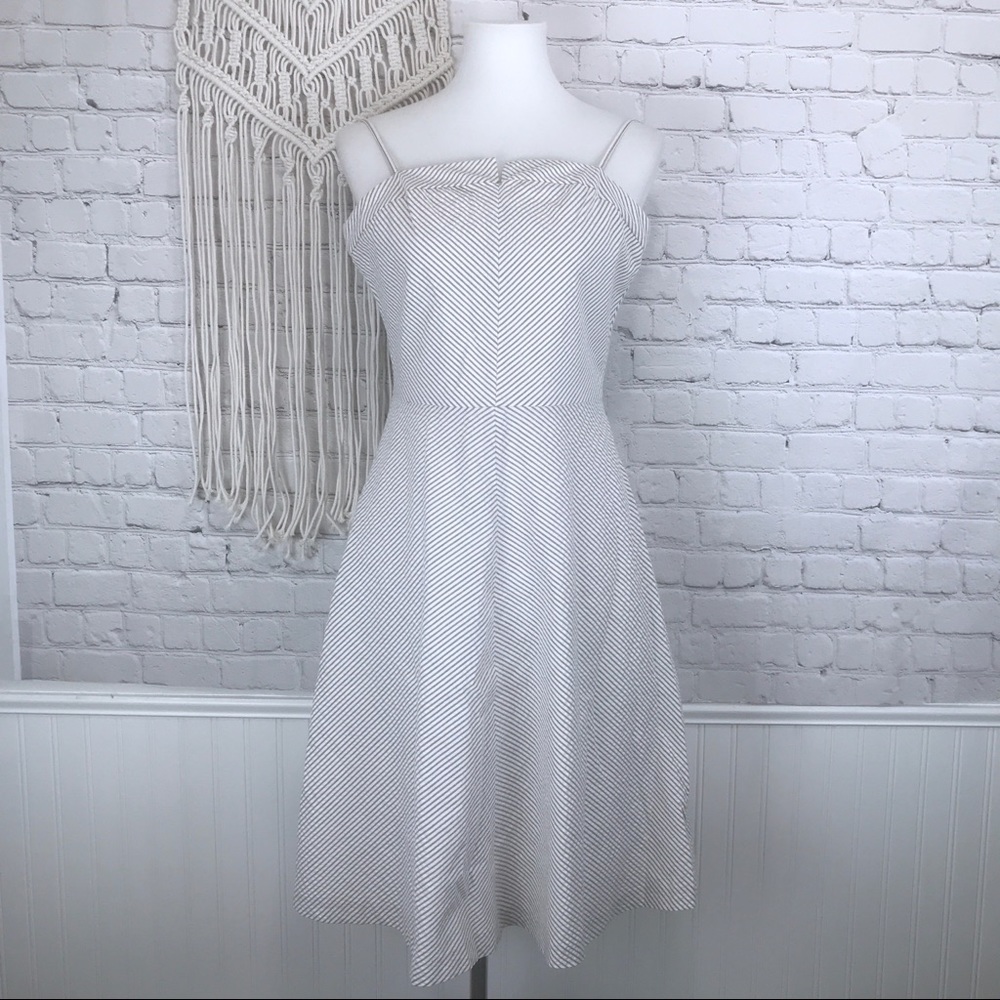 ISAAC MIZRAHI for Target Seersucker Dress - Picture 2 of 6